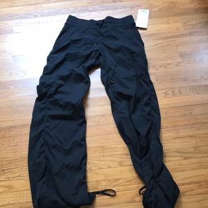 NWT Lululemon dance studio pant ii